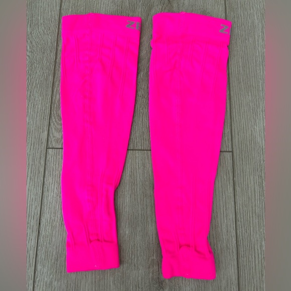 Zensah Compression Arm Sleeves - Picture 2 of 5